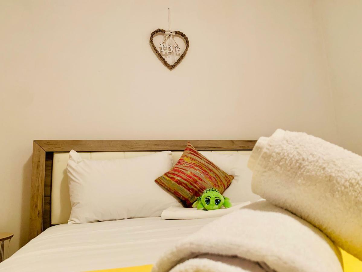 Ultracentral Apartment With All You Need: Wifi, Tv, Ac, Washer, Coffe Timişoara Eksteriør billede