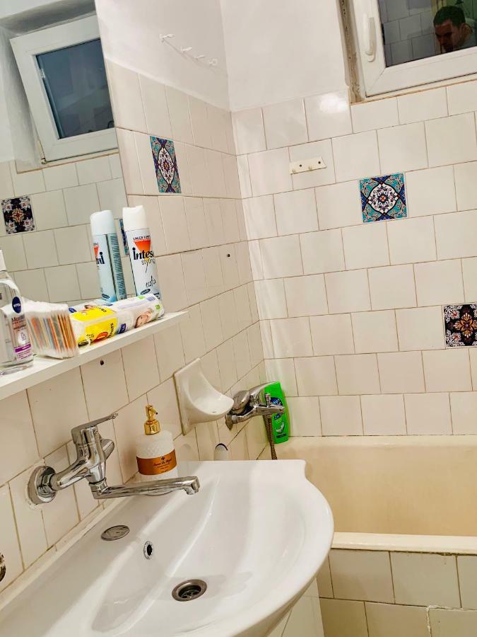 Ultracentral Apartment With All You Need: Wifi, Tv, Ac, Washer, Coffe Timişoara Eksteriør billede
